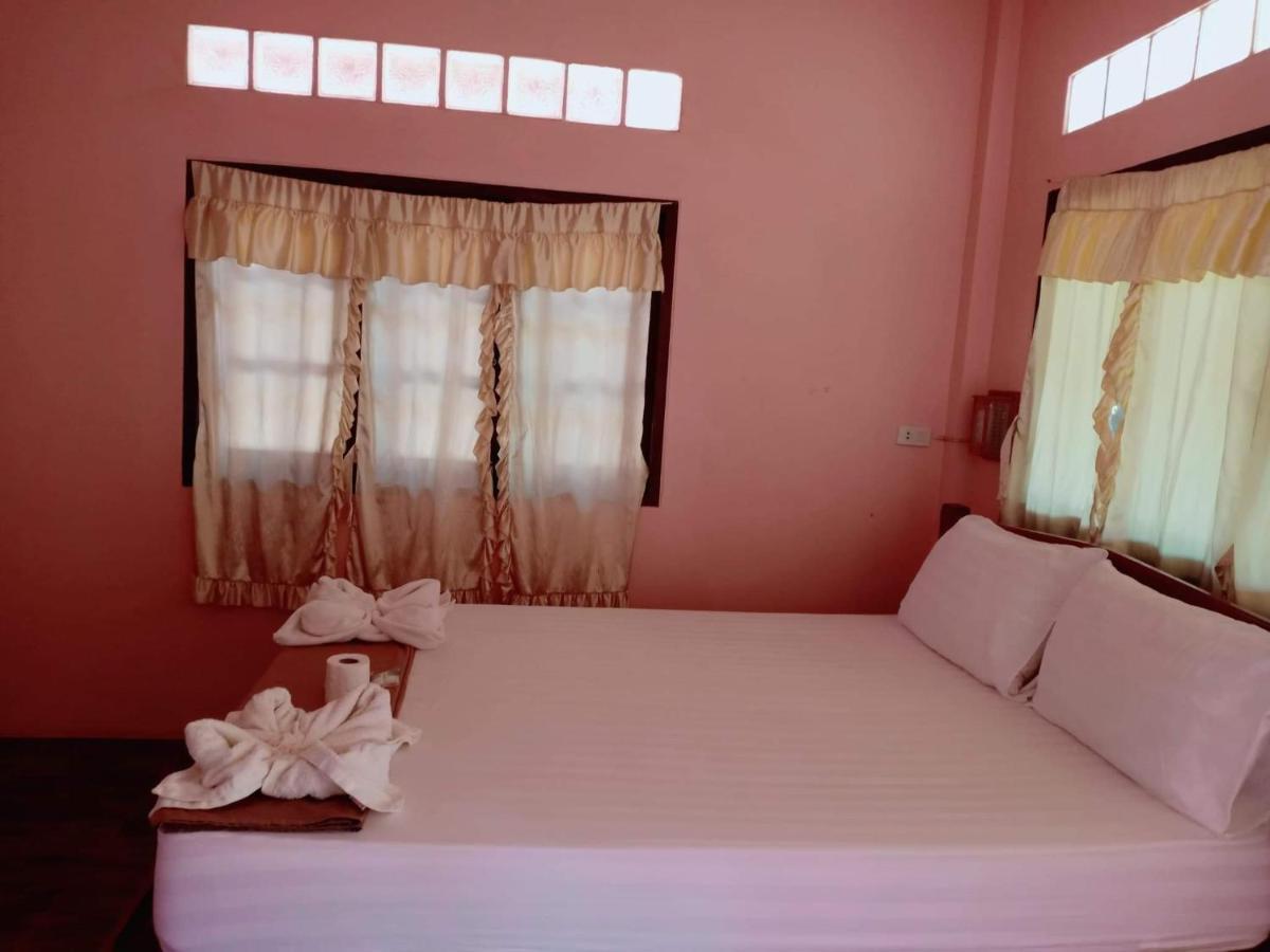 Silver Beach Bungalow Haad Yao Exterior foto