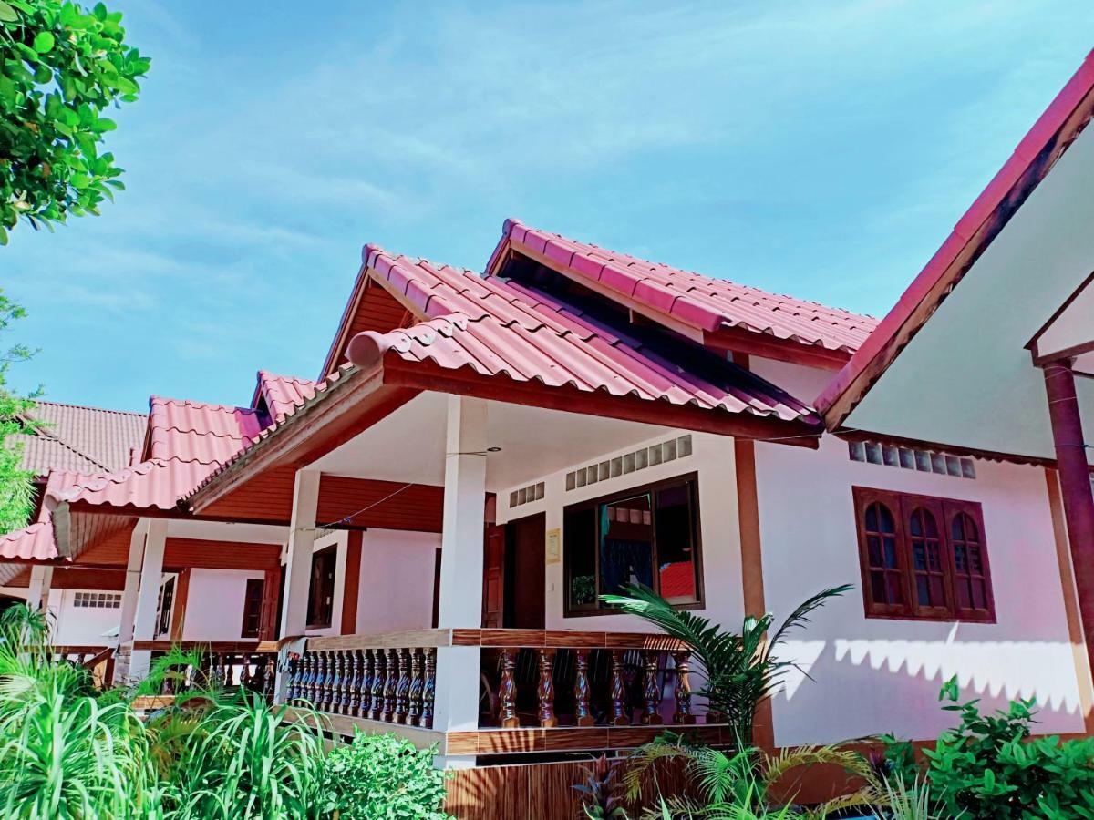 Silver Beach Bungalow Haad Yao Exterior foto